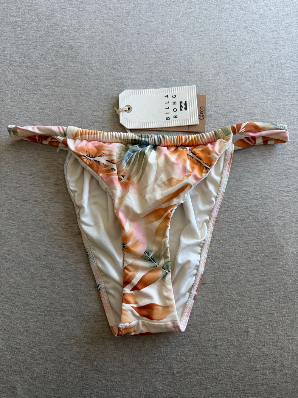 NWT Billabong Bikini Bottoms